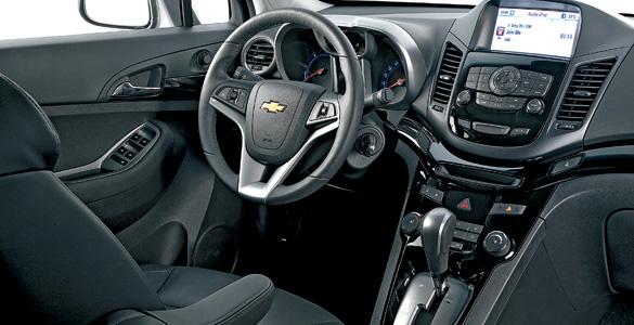 Chevrolet 2.0 VCDI (2011) Orlando interior