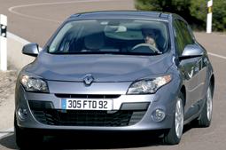 R. Mégane 2.0 DCI Dyn. Aut. R. Mégane 2.0 DCI Dyn. Aut.