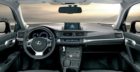 Por dentro Lexus CT200h (2011)