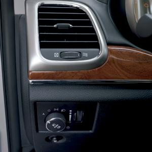 Por dentro G. Cherokee V6