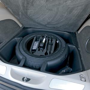 Por dentro G. Cherokee V8