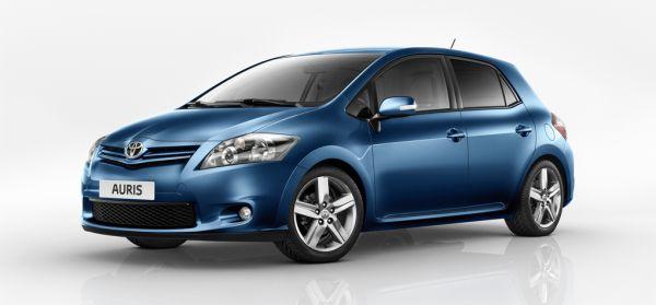 toyota auris tres cuartos toyota auris tres cuartos