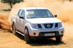Nissan_Navara.indd Nissan_Navara.indd