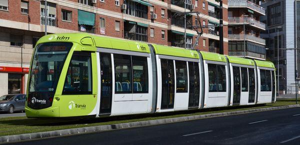 tranvia de murcia tres cuartos