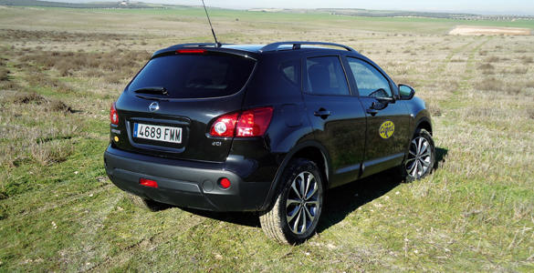 nissan-qashqai-20-dci-4x4-31