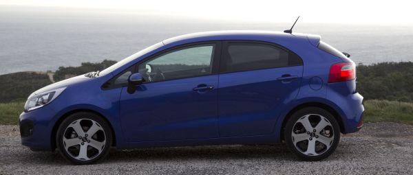 kia rio lateral kia rio lateral