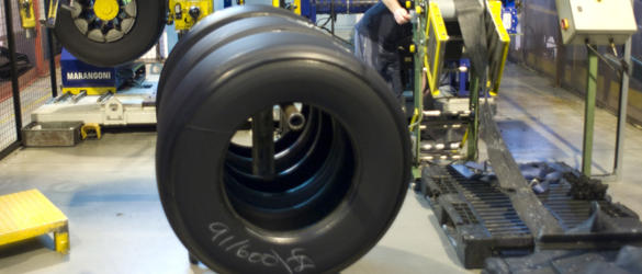 Goodyear: Recauchutado Multi-Piece Cushion Goodyear: Recauchutado Multi-Piece Cushion