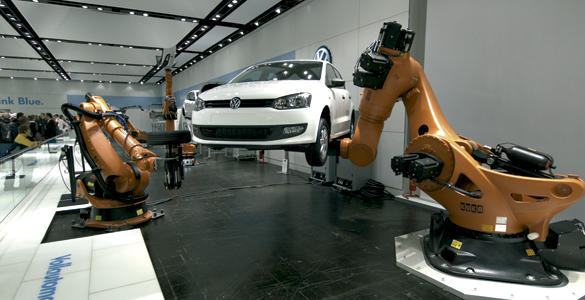 De los coches a los robots