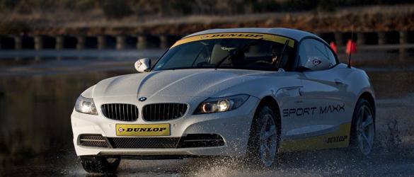 BMW Z4: Dunlop SportMaxx BMW Z4: Dunlop SportMaxx