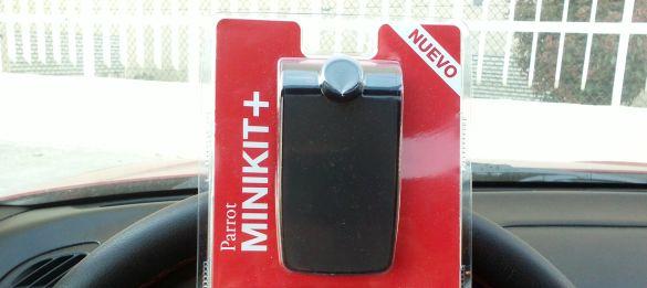 Parrot Minikit + Parrot Minikit +