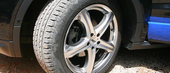 Goodyear EfficientGrip SUV Goodyear EfficientGrip SUV