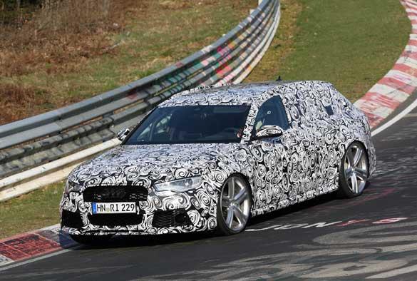 Audi RS6: Coche camuflado