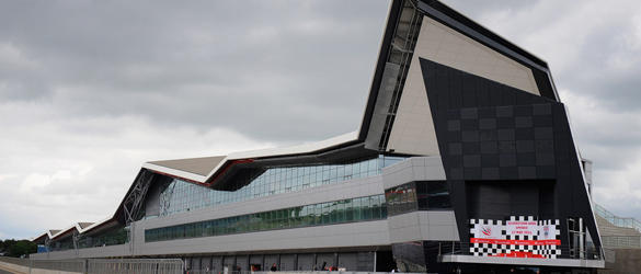 Silverstone: Edificio de boxes Silverstone: Edificio de boxes