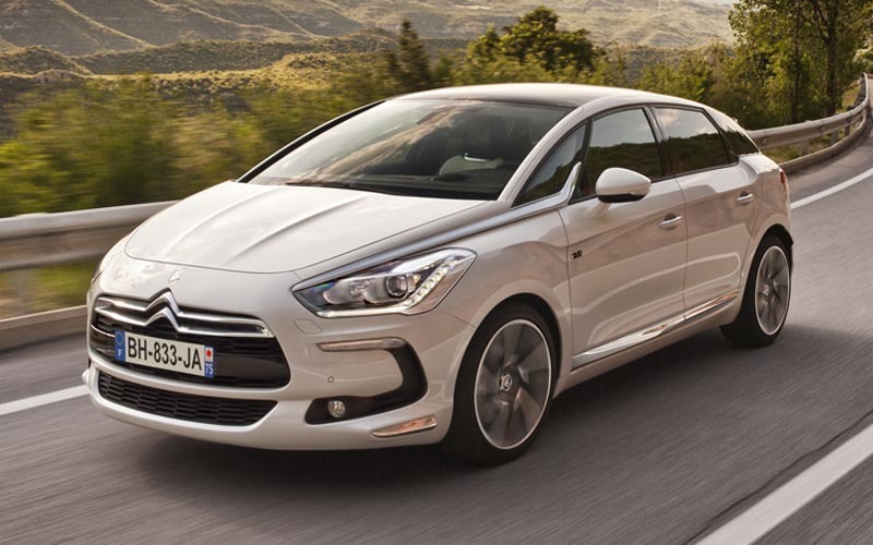 DS 5 HYBRID4 Desire