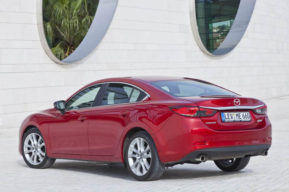 Mazda 6 2013 tres cuartos  trasero