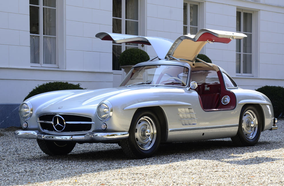 Mercedes-Benz 300SL "Gullwing" (1955-1957)