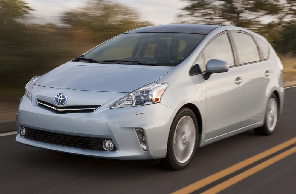 toyota prius v 2012