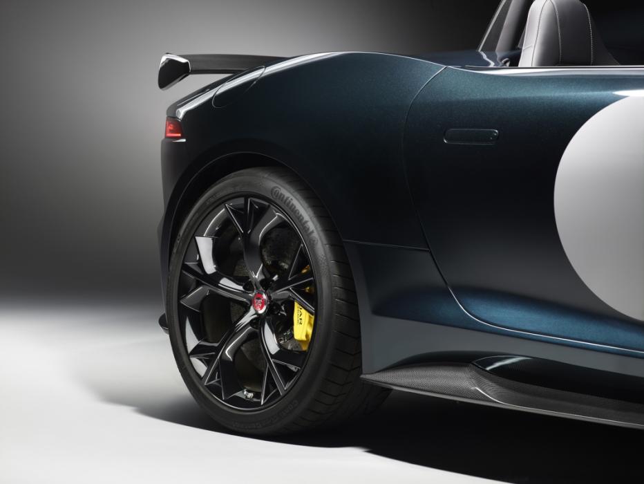 Jaguar_F-Type_4
