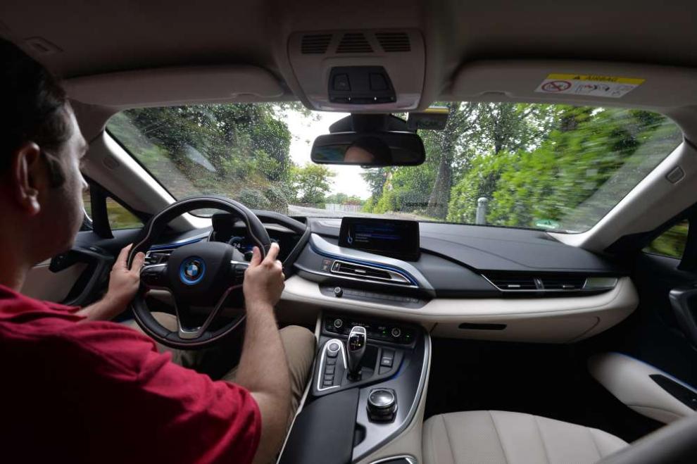 BMW i8: al volante