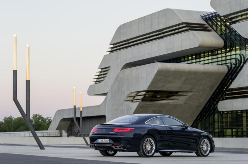 Mercedes S65 AMG Coupé: lateral