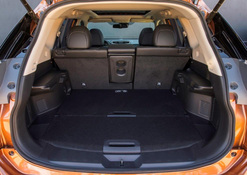 Nissan x-Trail maletero