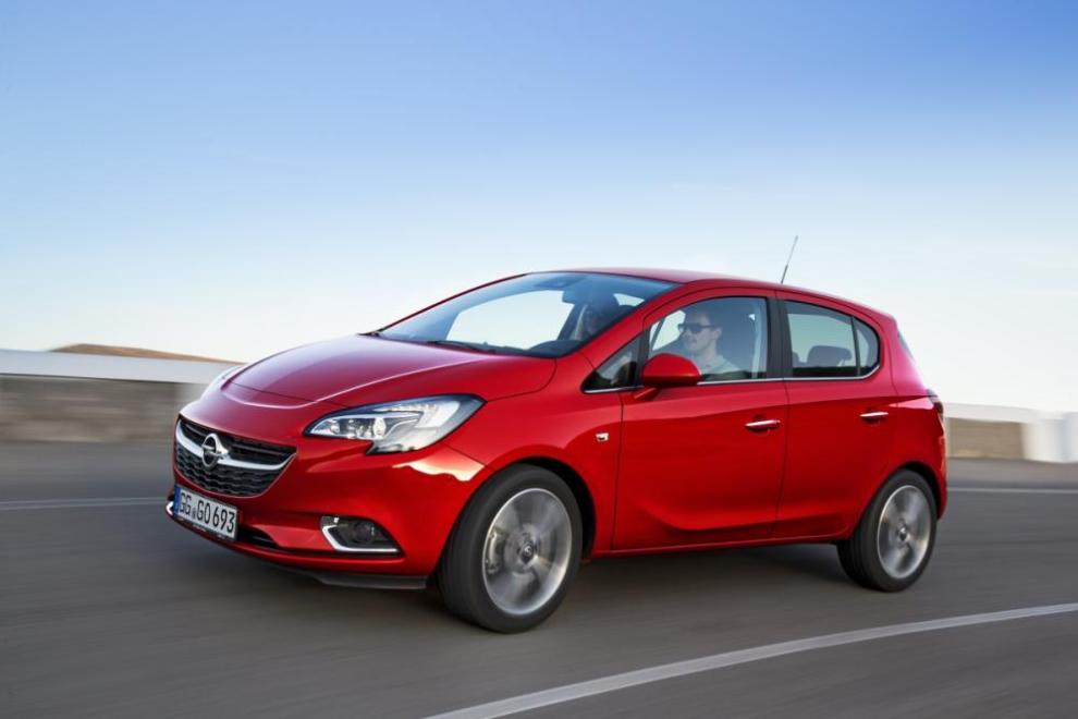 Opel Corsa 2015 moviemiento