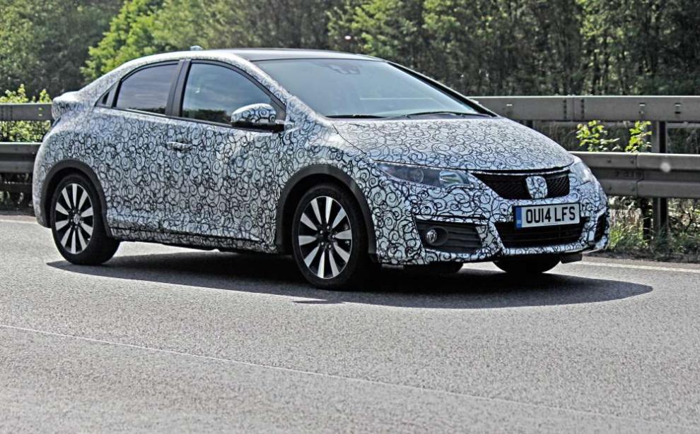 Honda Civic 2015 foto espía
