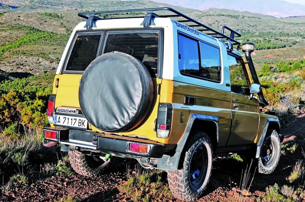 Toyota Land Cruiser 