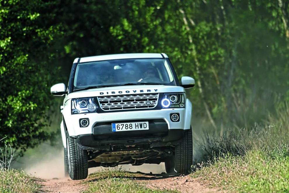 LAnd Rover Discovery acción