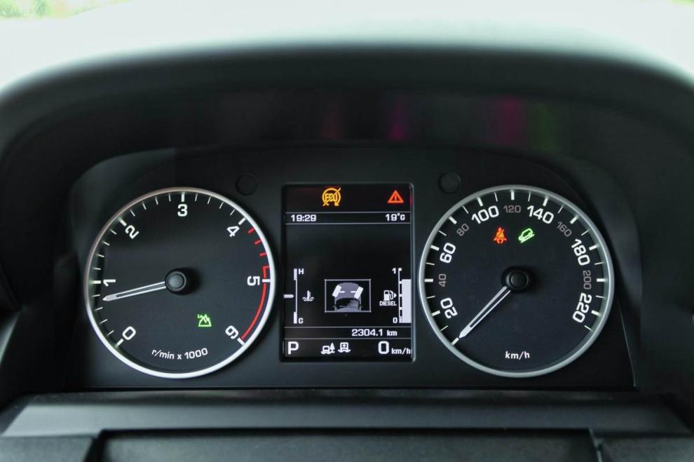 LAnd Rover Discovery, instrumentación
