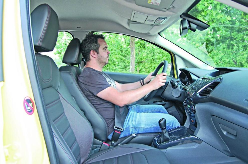 Ford EcoSport, asientos delanteros