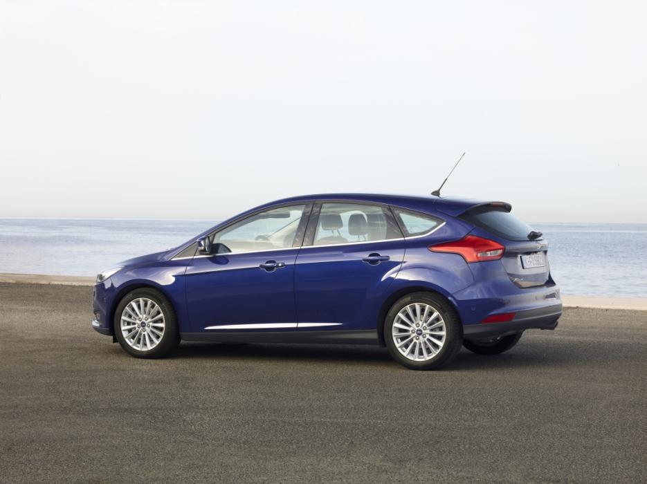 Nuevo Ford Focus 2015, vista lateral