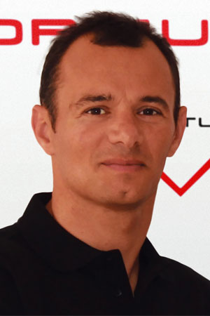 Stephane Sarrrazin, piloto de Venturi