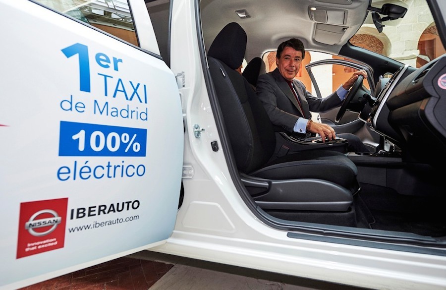 Nissan Leaf: el primer taxi en Madrid 100% eléctrico