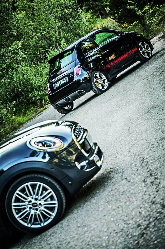 Mini Cooper S vs. Abarth 595 Competizione