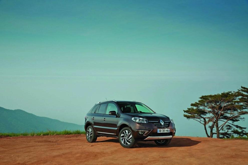 RENAULT KOLEOS 2.0 DCI EXPRESSION  ► 27.350E ► 150 CV ► 450 L DE MALETERO