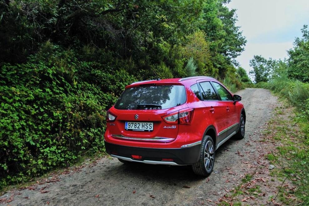 El S-Cross ha demostrado su buen hacer en esta ruta.