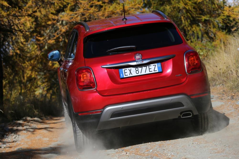 Fiat 500X en campo
