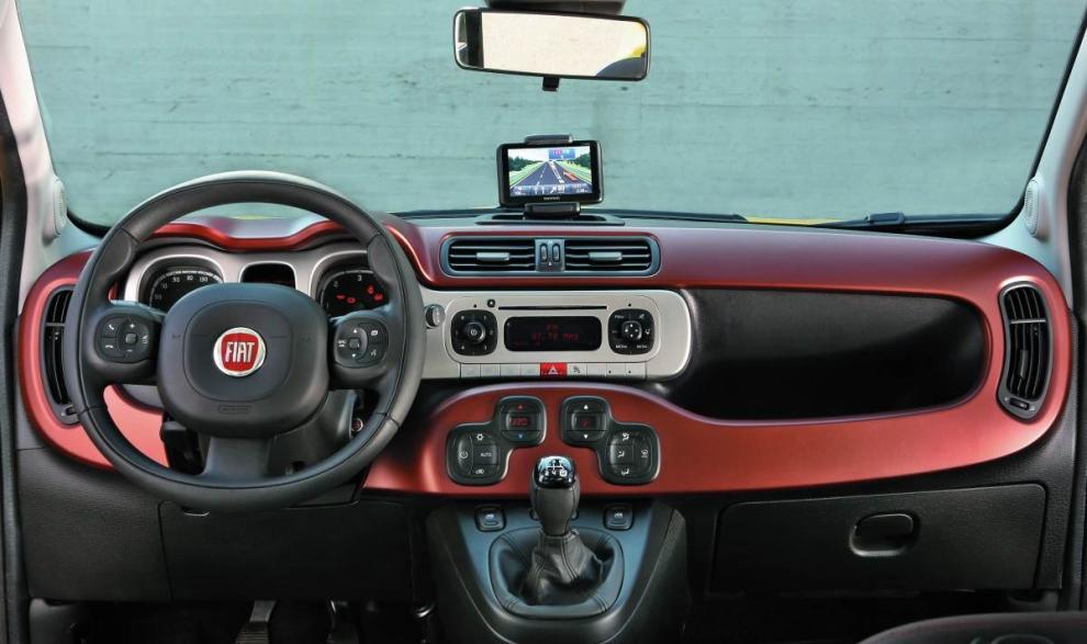 Fiat Panda Cross 0.9 Twinair por dentro