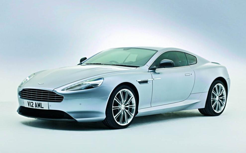 Aston Martin DB9.