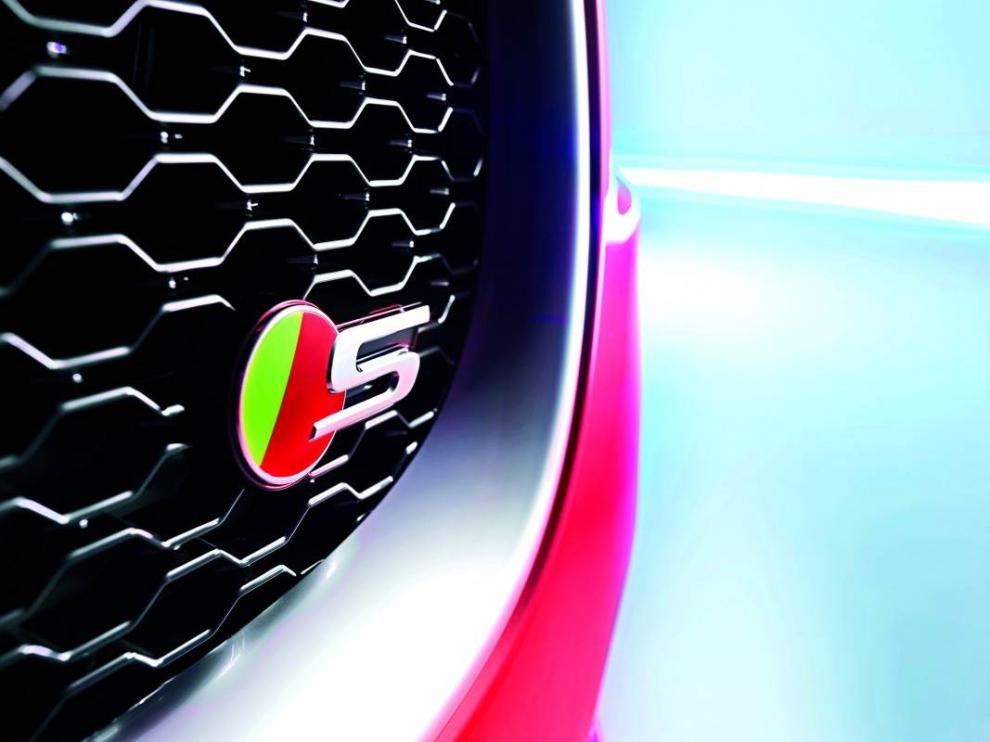 Las fotografías del reportaje corresponden al XE-S, propulsado por un motor 3.0 V6 sobrealimentado. 