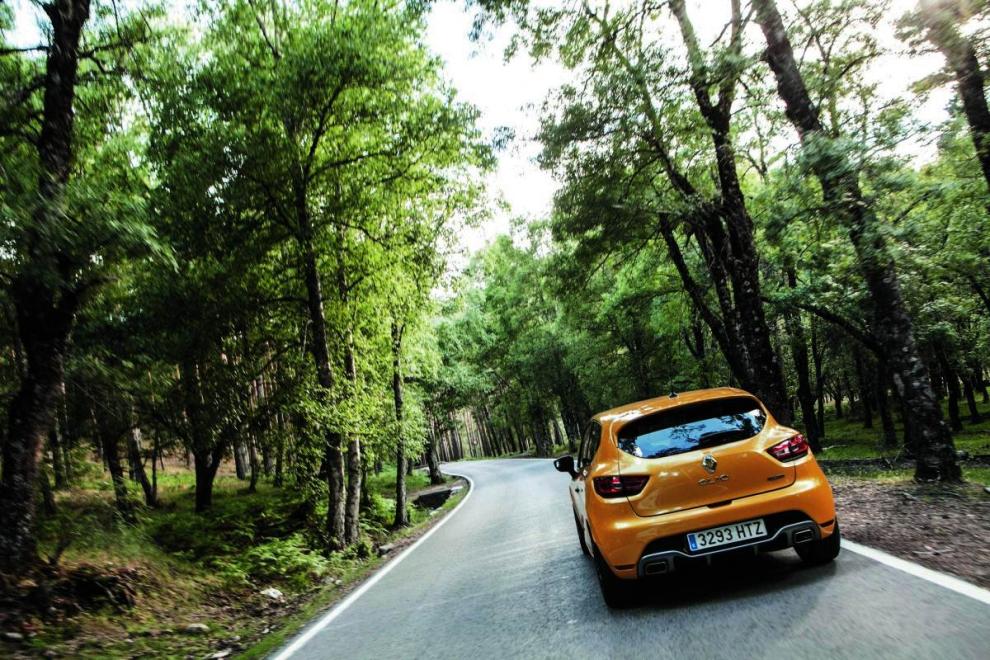 El clio R.S. cuenta con un chasis brillante
