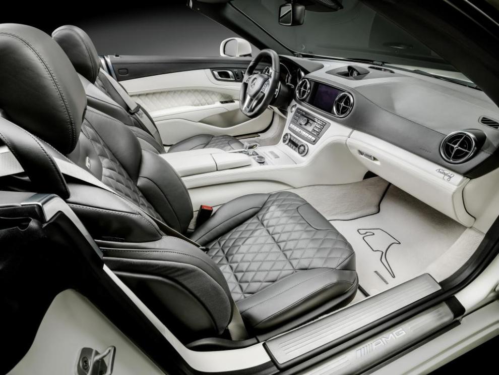 El interior del Mercedes SL 63 AMG con el que Mercedes rinde homenaje a Hamilton y Rosberg