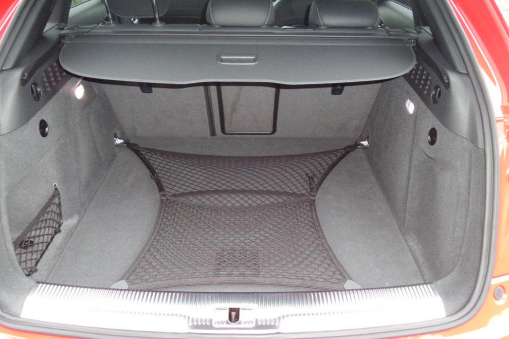 Audi Q3 2015, malñetero