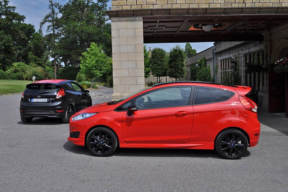 Ford lanza los Fiesta Red y Black Edition