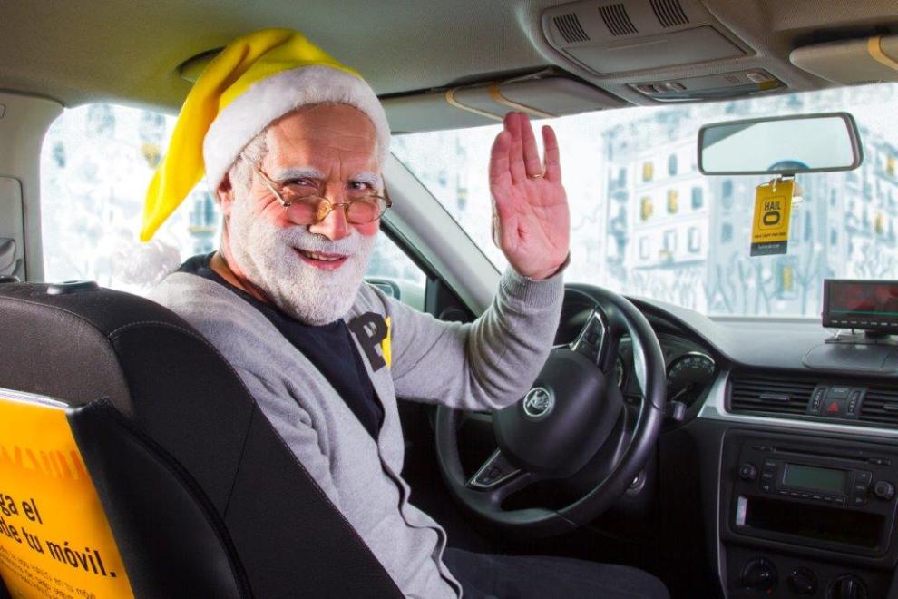 Taxistas de Hailo posan en un calendario benéfico 
