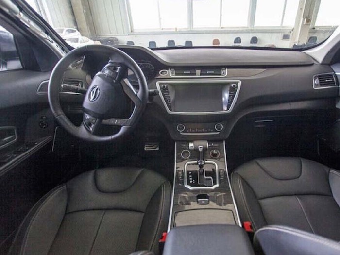 LandWind X7, inteior