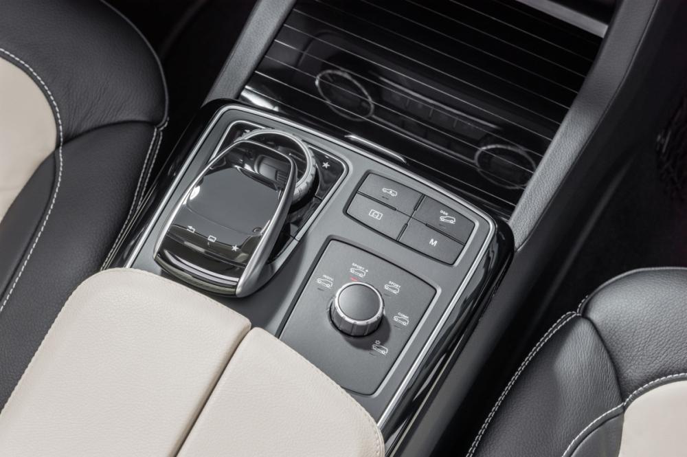 Mercedes-Benz GLE Coupe, interior