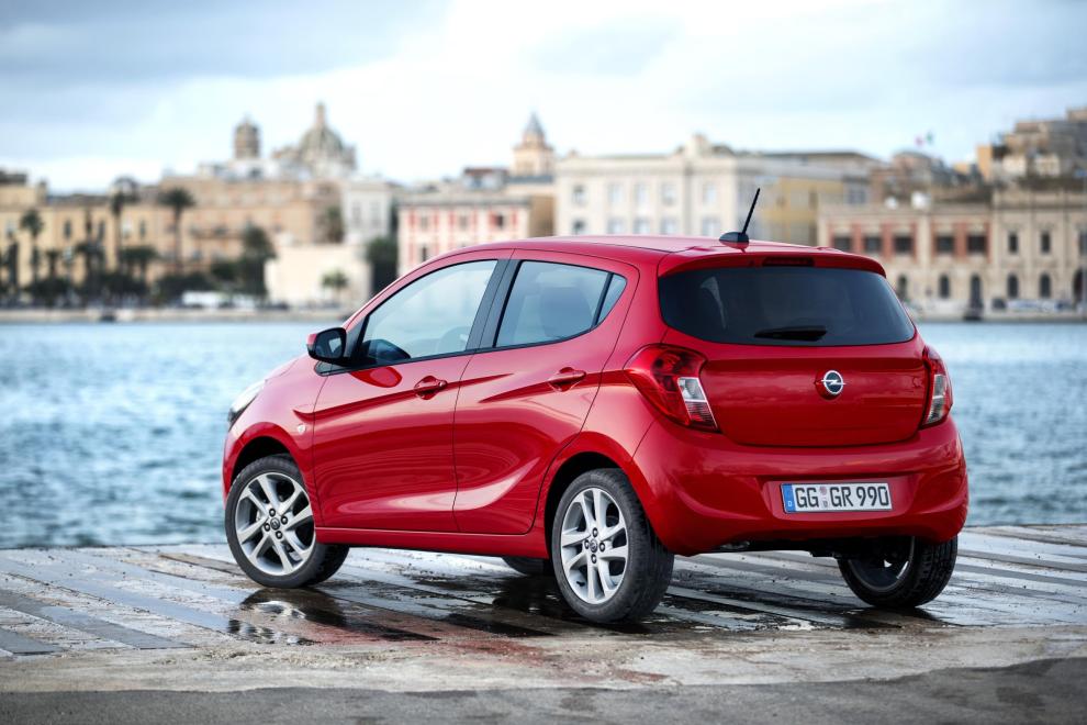 Opel Karl: vista trasera
