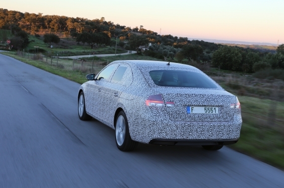 Nuevo Skoda Superb, el mejor de la historia